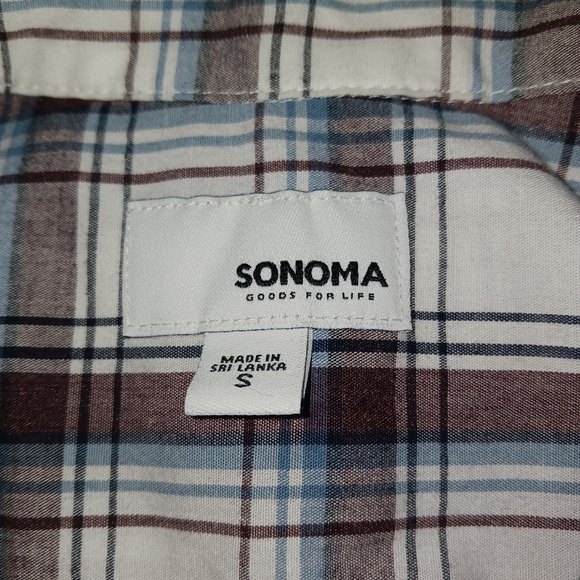 Men's Button Down - Picture 2 of 3